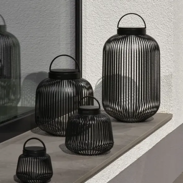 Akku LED Leuchte -LITO- Farbe Black - Größe XS
