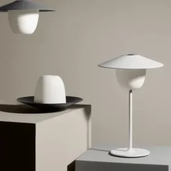 Akku LED-Tischleuchte -ANI LAMP- Farbe Warm Gray
