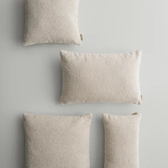 Kissenbezug -BOUCLE- Farbe Moonbeam 50 x 50 cm