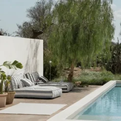 Outdoor-Bett -STAY- Farbe Lily White/Elephant Skin - Größe 120 x 190 cm