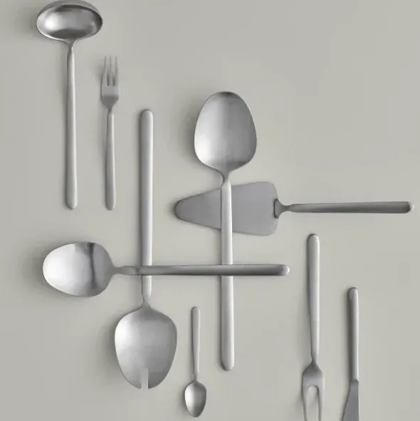 Salatbesteck -STELLA- Farbe Silber