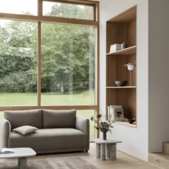 2-Sitzer Sofa -LUA- Farbe New Wheat - Stoff: kvadrat Moss