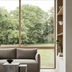 2-Sitzer Sofa -LUA- Farbe Nomad - Stoff: Boucla