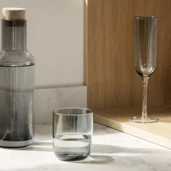 Wasserkaraffe -FUUMI- Farbe Smoke - Größe 1000 ml